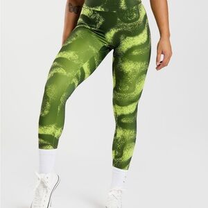 GS Power Scrunch Leggings
Moss Olive Print